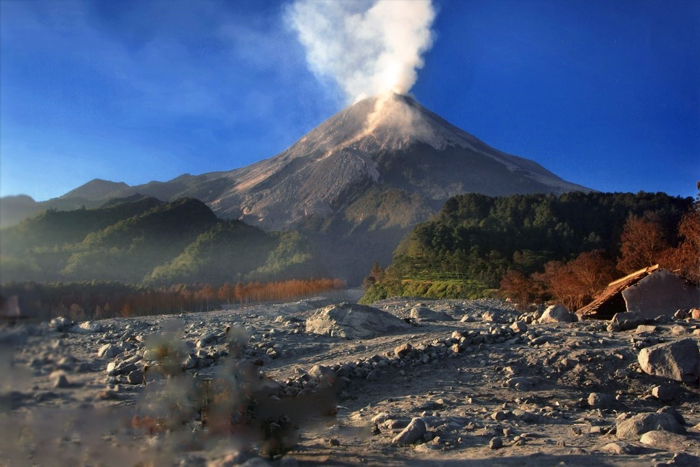 Lereng Gunung Merapi