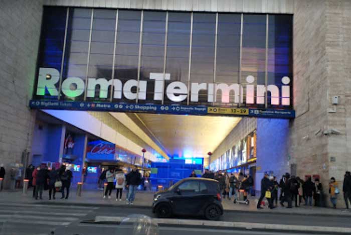 Termini Train Station, Roma, Italia