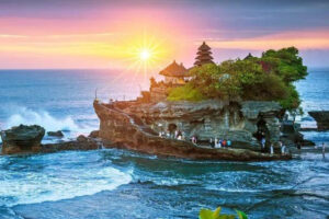 Pantai Tanah Lot Bali
