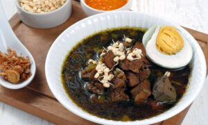 rawon daging khas jawa timur