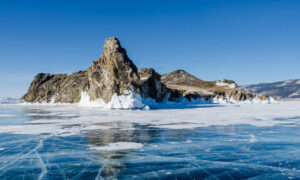 Danau Biru Baikal Rusia